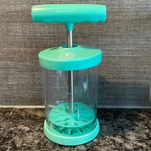 Pampered Chef Whipped Cream Maker